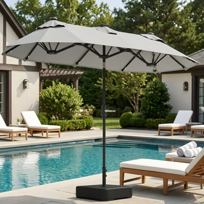 Parasol d'extérieur, parasol d'extérieur double face avec lumières solaires et base, parasol de table de salle à manger à bouton-poussoir inclinable