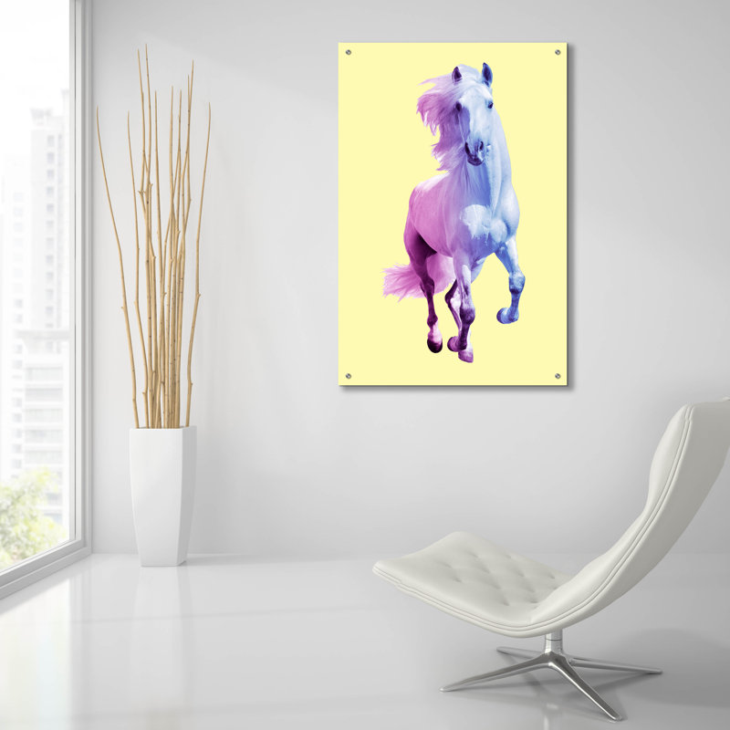 «Minimal Yelow Horse» par Mark Ashkenazi, H 36 po x l 24 po x P 0,2 po