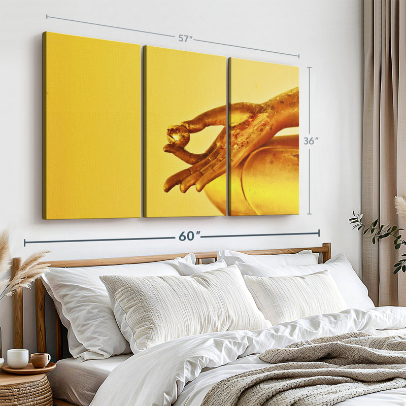 "Main de Bouddha" sur toile, H 36 po x l 57 po x P 1,25 po