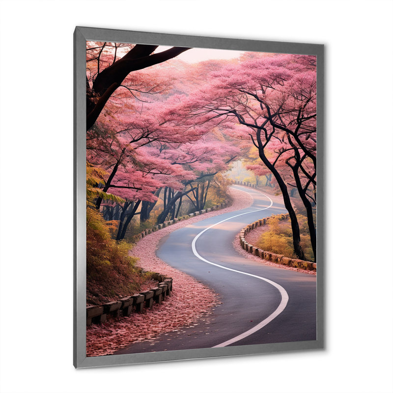 Route rose dans la forêt II, Cadre simple argenté, H 32 po x l 16 po x P 1 po