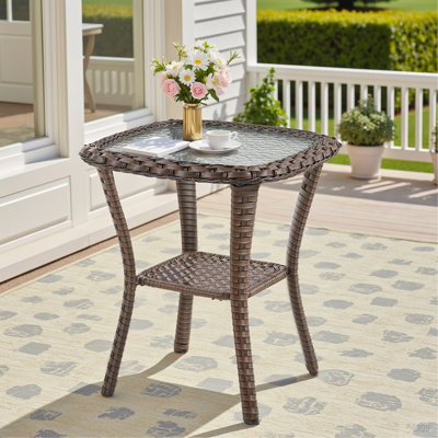 Table d'appoint carrée en rotin 23 x 20 x 20 po pour l'extérieur