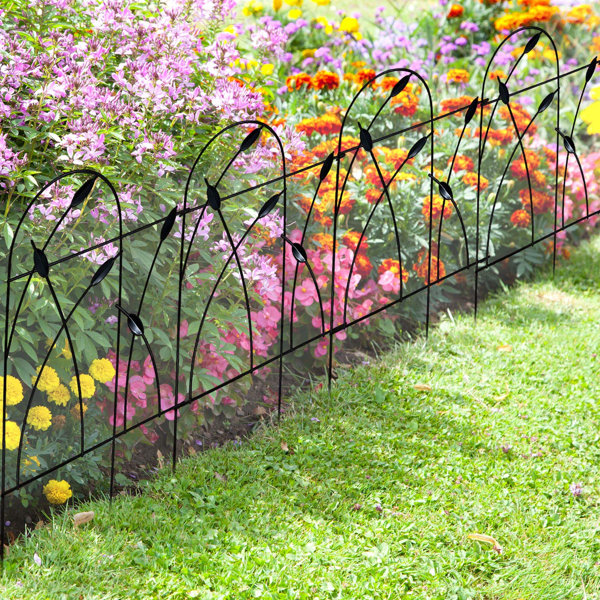 thealyn 32 in.H x 16 ft.L Metal Decorative Garden Fence panel(Black ...