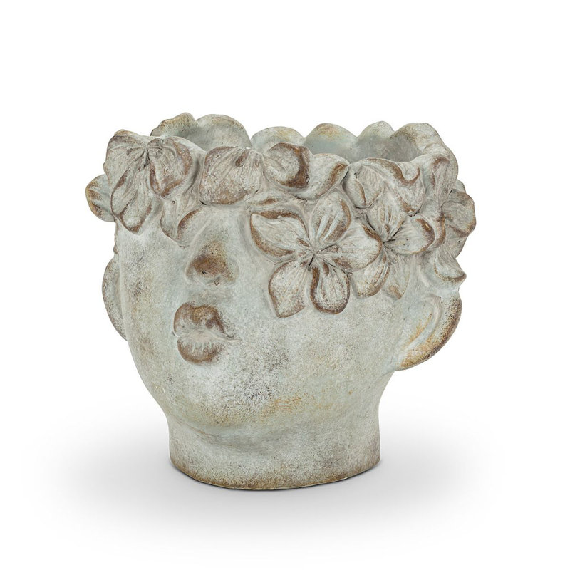 Russiaville Statue Planter, 7" H x 5.5" W x 5" D