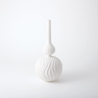Magura Vase