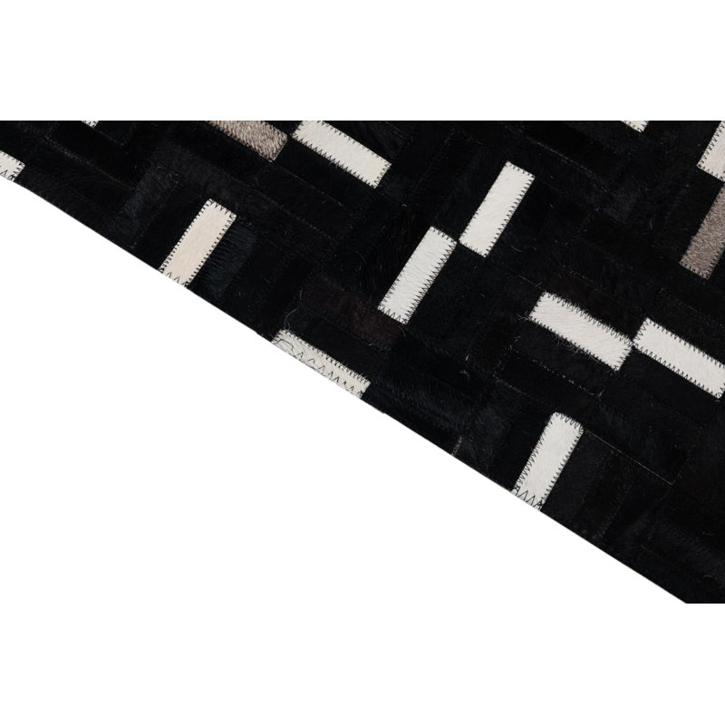 Tapis noir Orlowski