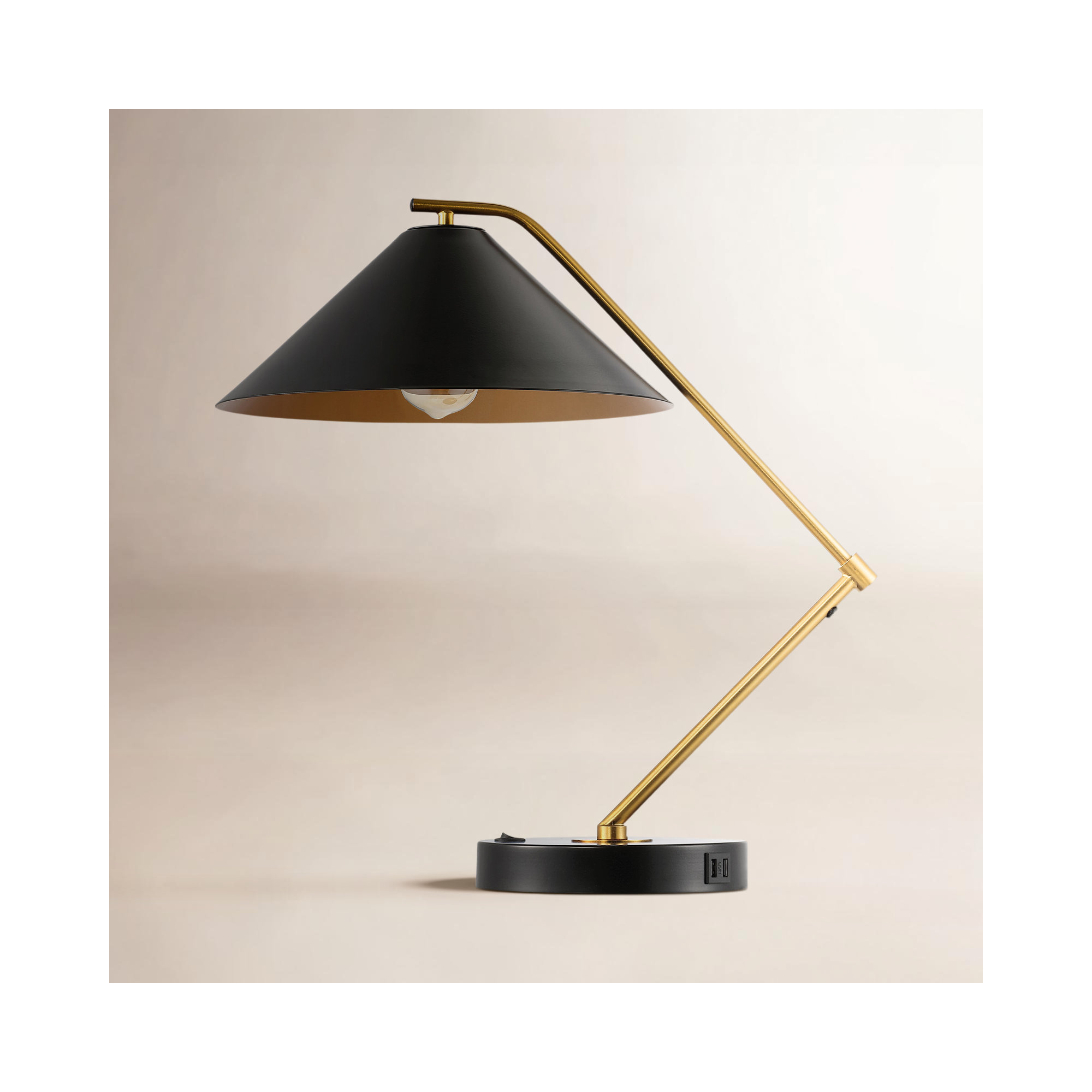 Jalen Metal USB Desk Lamp