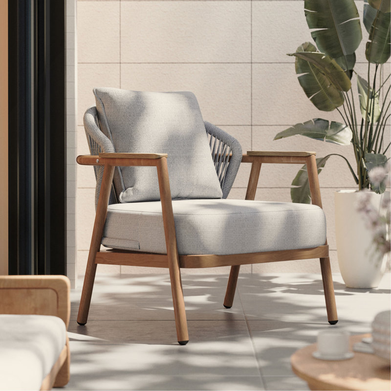 Fauteuil club en corde Orla, fini teck avec coussin taupe texturé Orla