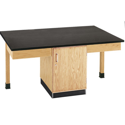 Table scientifique à 4 stations