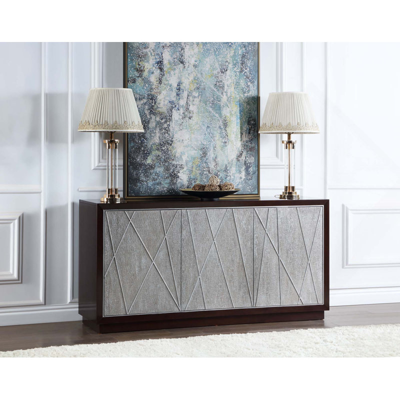 Console avec design exclusif, porte d'entrée à motif, portes à ouverture tactile, système de verrouillage magnétique et gestion des câbles