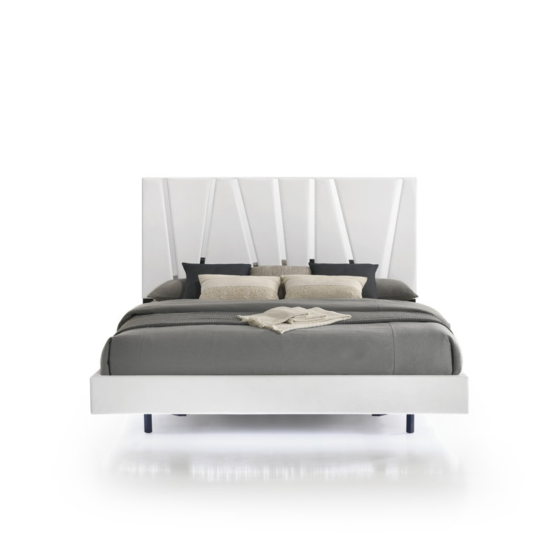 Alyviah Wood Bed, White, King