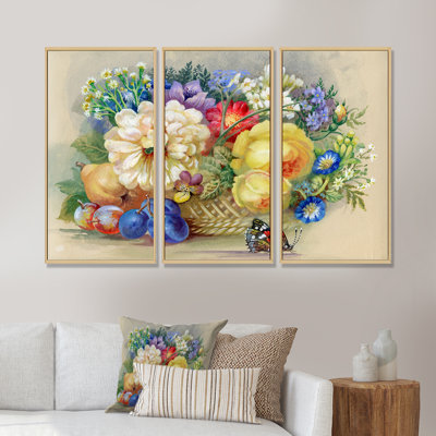 «Vintage Still Life Of Yellow and White Flowers», peinture sur toile 3 pièces