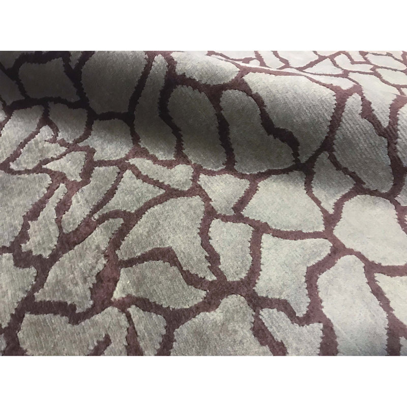 Hand-Knotted High-Quality Beige Area Rug