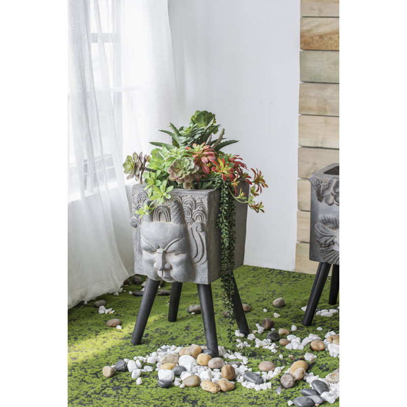 Statue Planter
