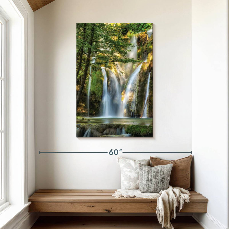 Alvord La Cascade, H 45 po x l 30 po