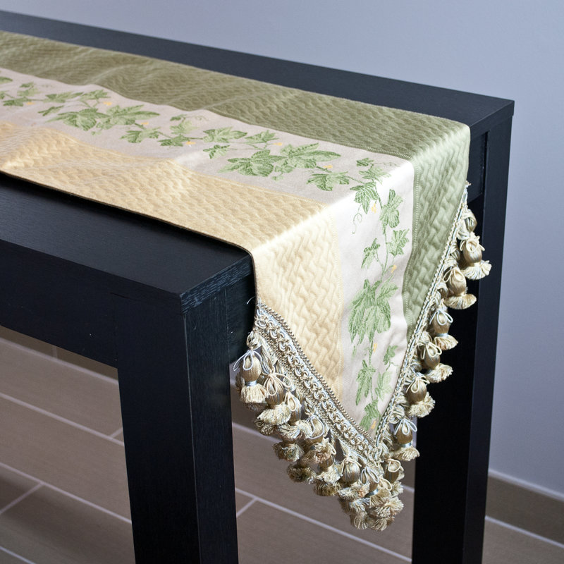 Chemin de table ivy, L 90 po x l 13 po