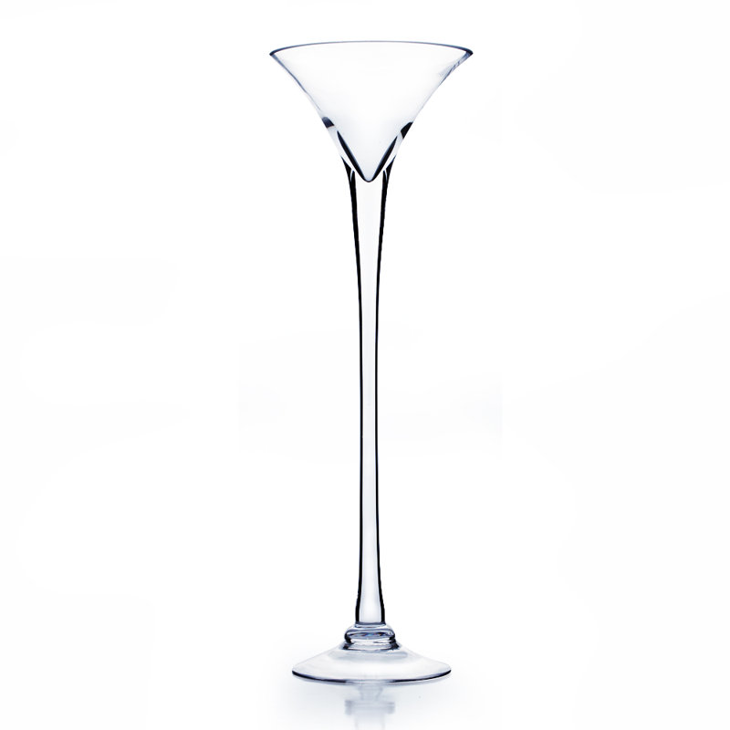 Vase de table en verre transparent, H 23 po x l 8 po x P 8 po