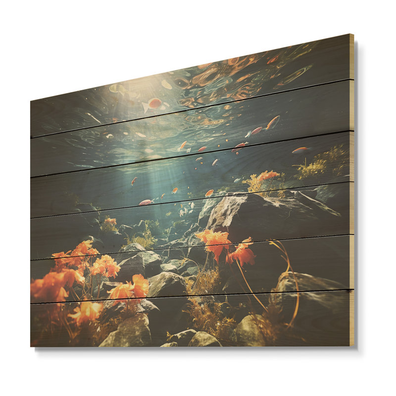 Magnifique empire corail sur bois de pin naturel, H 10 po x l 20 po