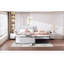 Lit plateforme double avec lit gigogne, beige, solution de couchage polyvalente pour chambres à coucher et chambres d'amis modernes