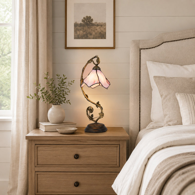 Tiffany-Style Flora Table Lamp