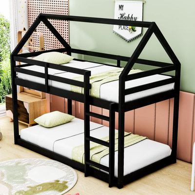 Twin Over Twin House-Shaped-Bunk Bed With Guardrails And Ladder