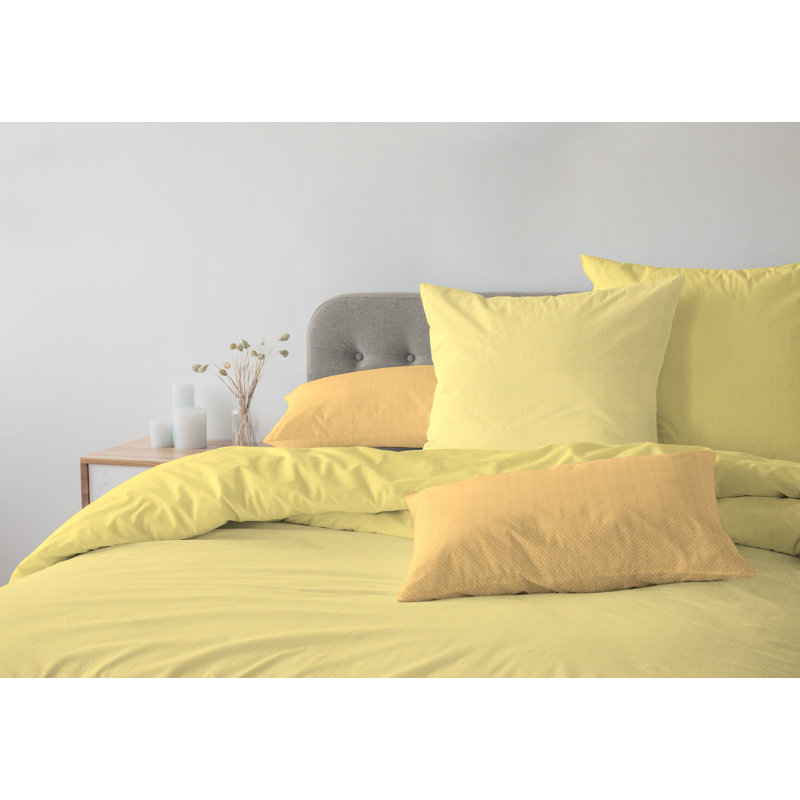 Brayden Studio Salguero Geometric Shapes Duvet Cover Set, 155 x 220cm Duvet Cover + 1 Pillowcase (80 x 80), Yellow