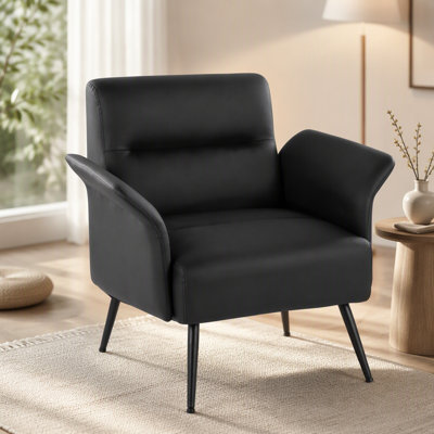 Fauteuil d'appoint contemporain avec pieds en métal noir et revêtement en similicuir, idéal pour les intérieurs modernes et offrant une assise confortable.