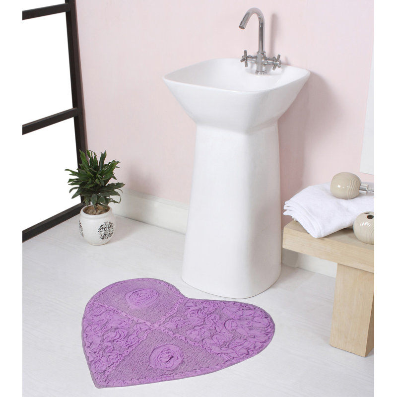 Tapis pour salle de bain en forme de cœur 25 po x 25 po Schoenberger, Mauve