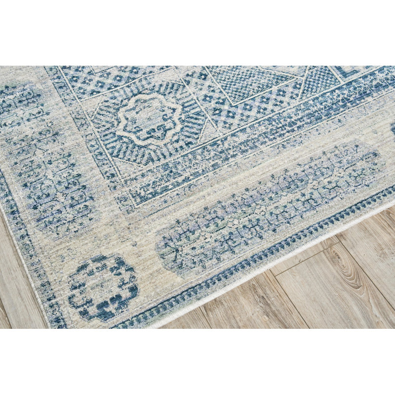 Vintage Looms Light Blue/Blue Polyester powerloom Area Rug, Rectangle 4' x 6'