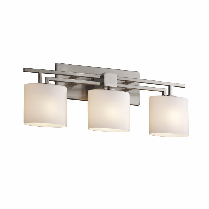 Éclairage de salle de bain à intensité variable 3 lumières Kip, Chrome poli, Opale