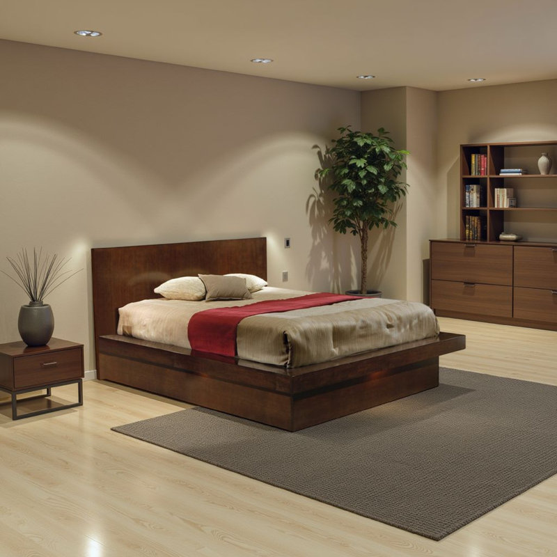 Hamler Solid Wood Bed, King, Cappuccino