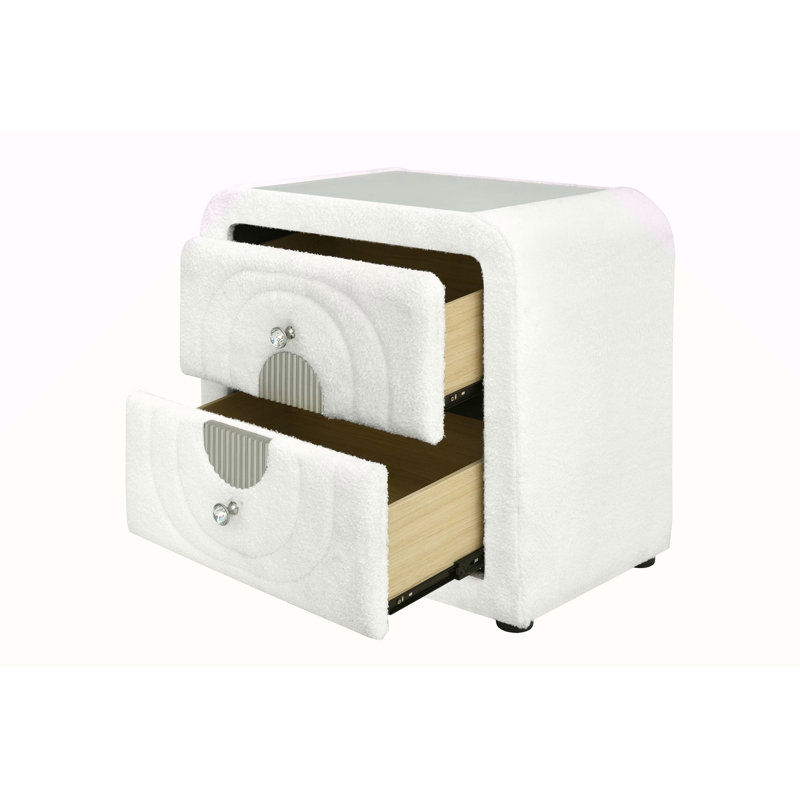 Table de chevet blanche en sherpa et chrome