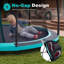 Trampoline dans la cour pour enfants avec filet de sécurité No-Gap-130370869