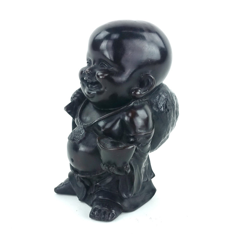 Figurine novice en résine