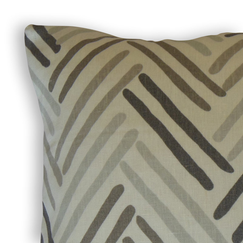 Coussin Garnet, Hauteur (20 po) x largeur (20 po), Gris / noir