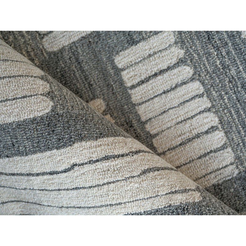 Naturals Handmade New Zealand Wool Ivory/Silver Area Rug, Rectangle 6' x 9'