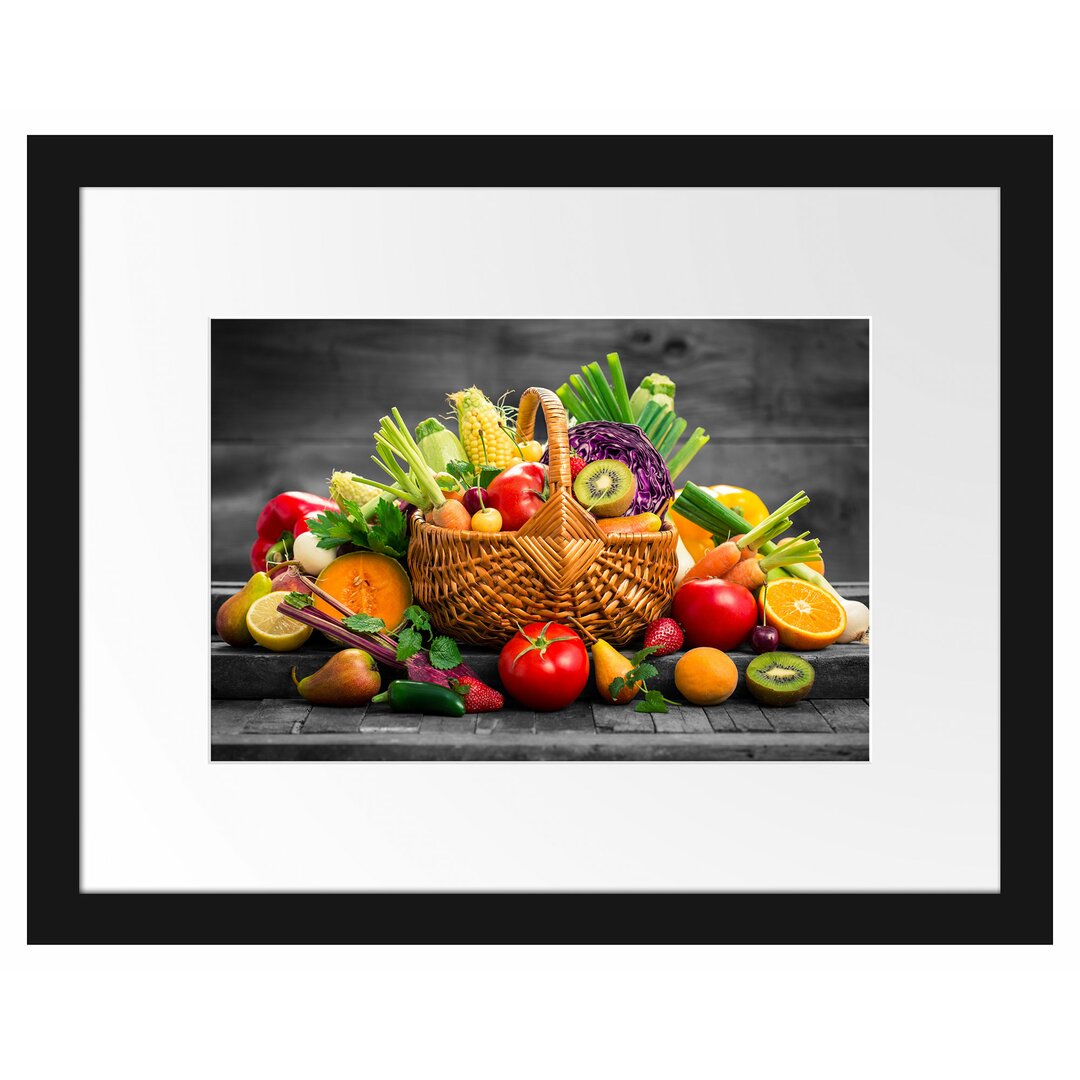 Gerahmtes Poster Fresh Fruit and Vegetables in Basket