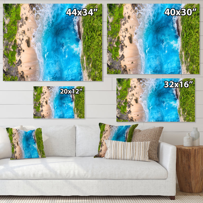 Vue aérienne de la plage tropicale turquoise II - reproduction sur toile, H 30 po x l 40 po, Toile tendue