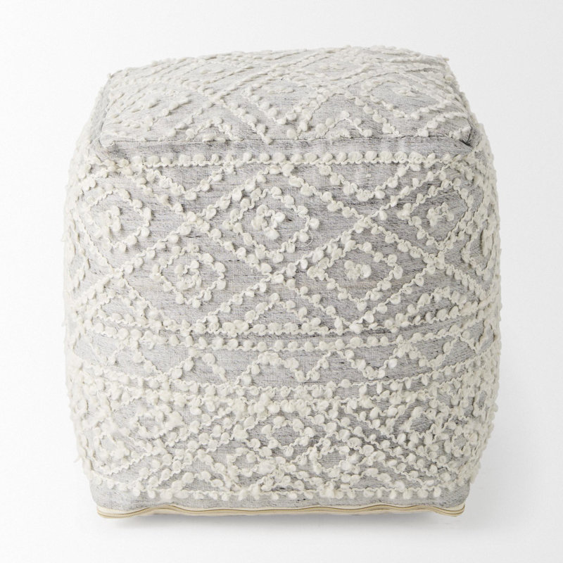 Pouf ottoman géométrique en laine et tissu crème et gris, 40 cm (16 po), à motifs géométriques.