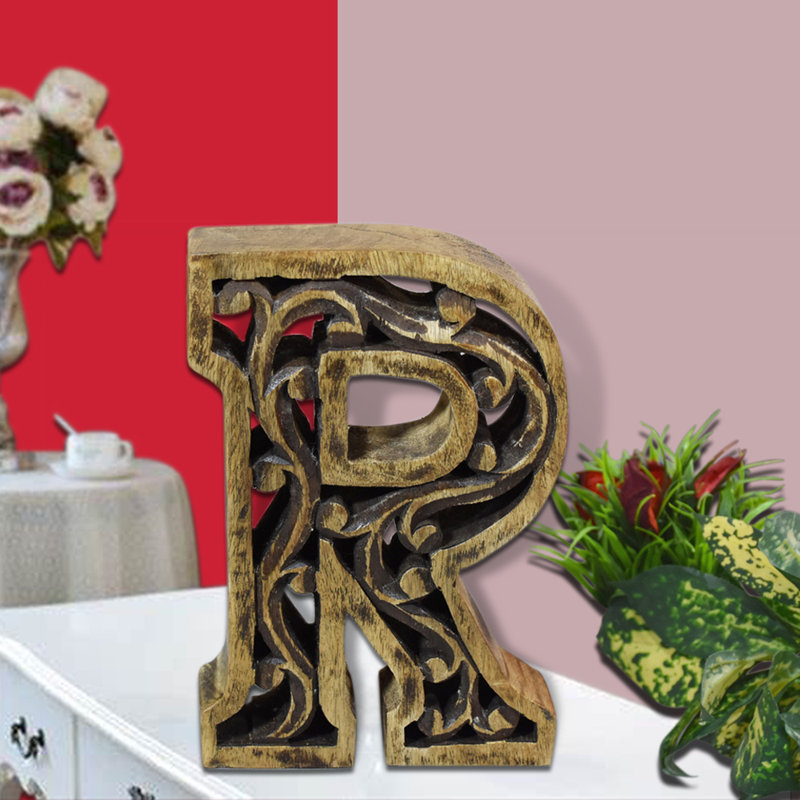 Alphabet écologique, R, Brun héritage sculpté