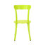 Bistro d'extérieur en fer, couleur vert lime, avec 2 chaises et 1 table laquées, idéal pour les réceptions.