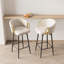 Ensemble de 4 chaises de bar pivotantes de style moderne à 360 ° avec un design simple, des tabourets hauts confortables et des chaises de salle à manger flexibles convenant aux bars, aux restaurants-583661951-583661936-583661949