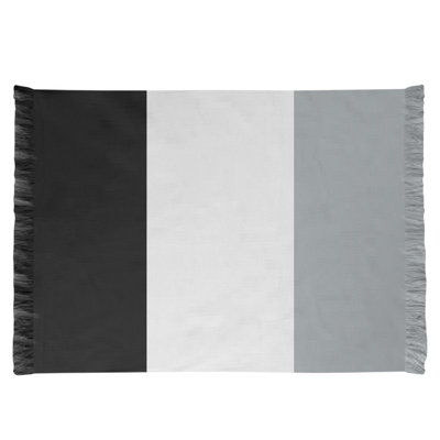 Tapis noir/gris pour salle de football oakland