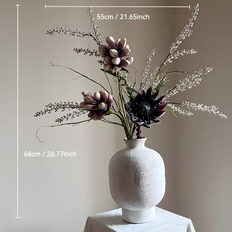 Ornements de fleurs simulées