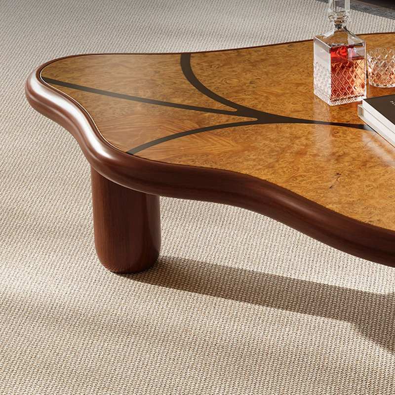 Table basse moderne et luxueuse