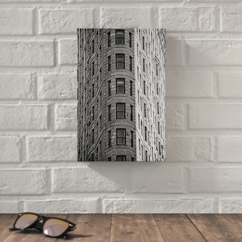 «Reflections of NYC I», photographie sur toile, H 12 po x l 8 po