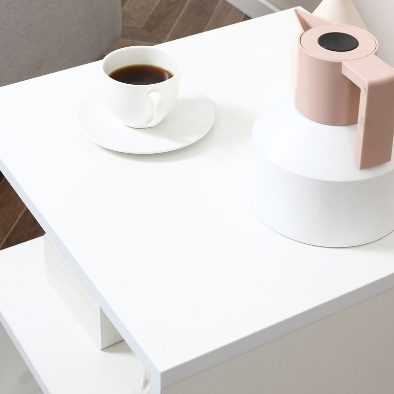 Table de bout moderne de 20 po Homcom (y compris la table basse, sans les chaises), Blanc