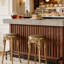 Unité de bar moderne avec rangement à deux niveaux et fabrication robuste
