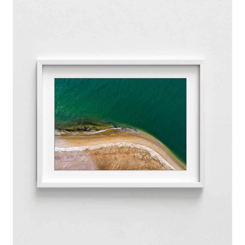 Reproduction de photographie d'un océan minimaliste, H 8 po x l 10 po, Impression encadrée avec passe-partout, Blanc