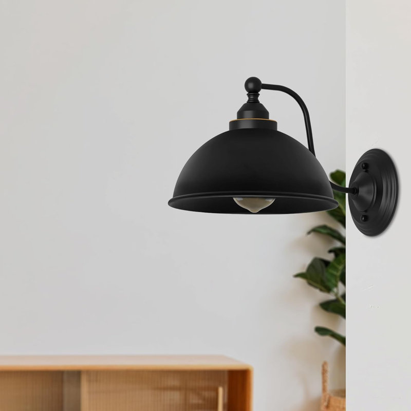 Armed Sconce, Black