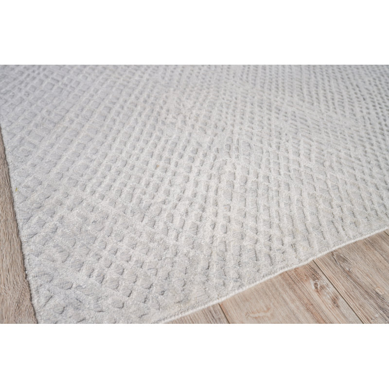 Crescendo Area Rug in White, Rectangle 12' x 15'